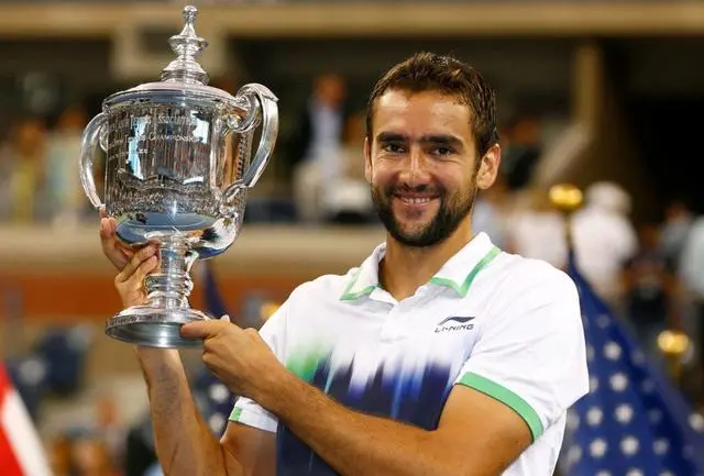 利亚选手汤, 在ATP还, 然而