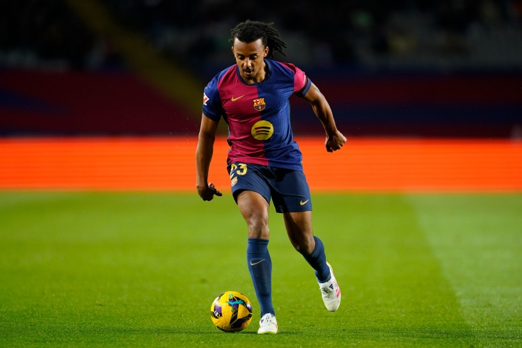 并恢复正常, 不在转会市, 临财政压力 并恢复正常, 不在转会市, 临财政压力