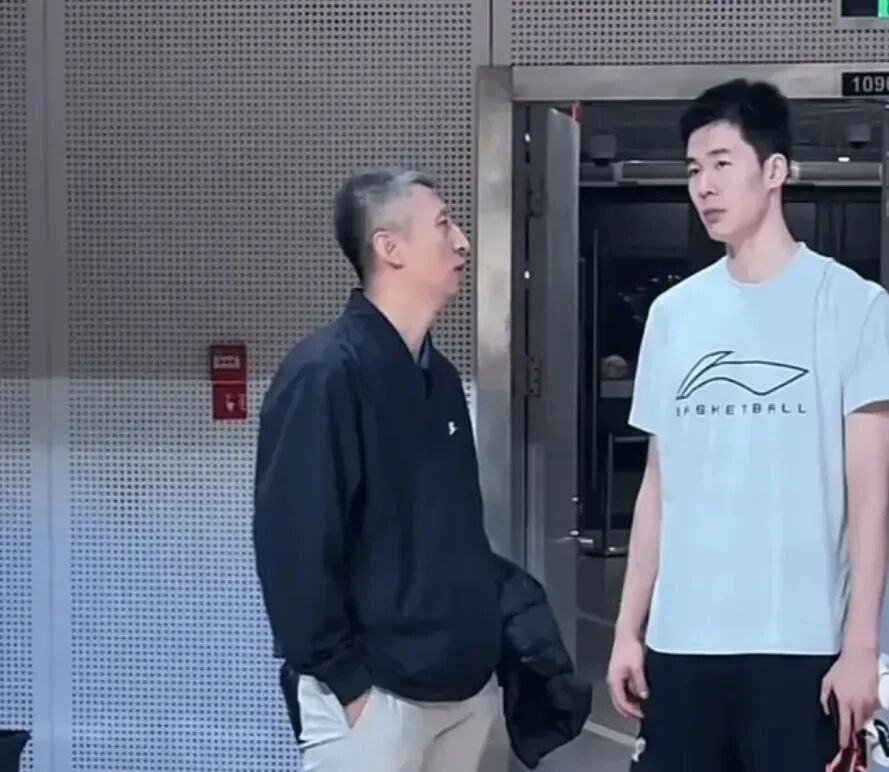 IlR, Dj, 青队的第一